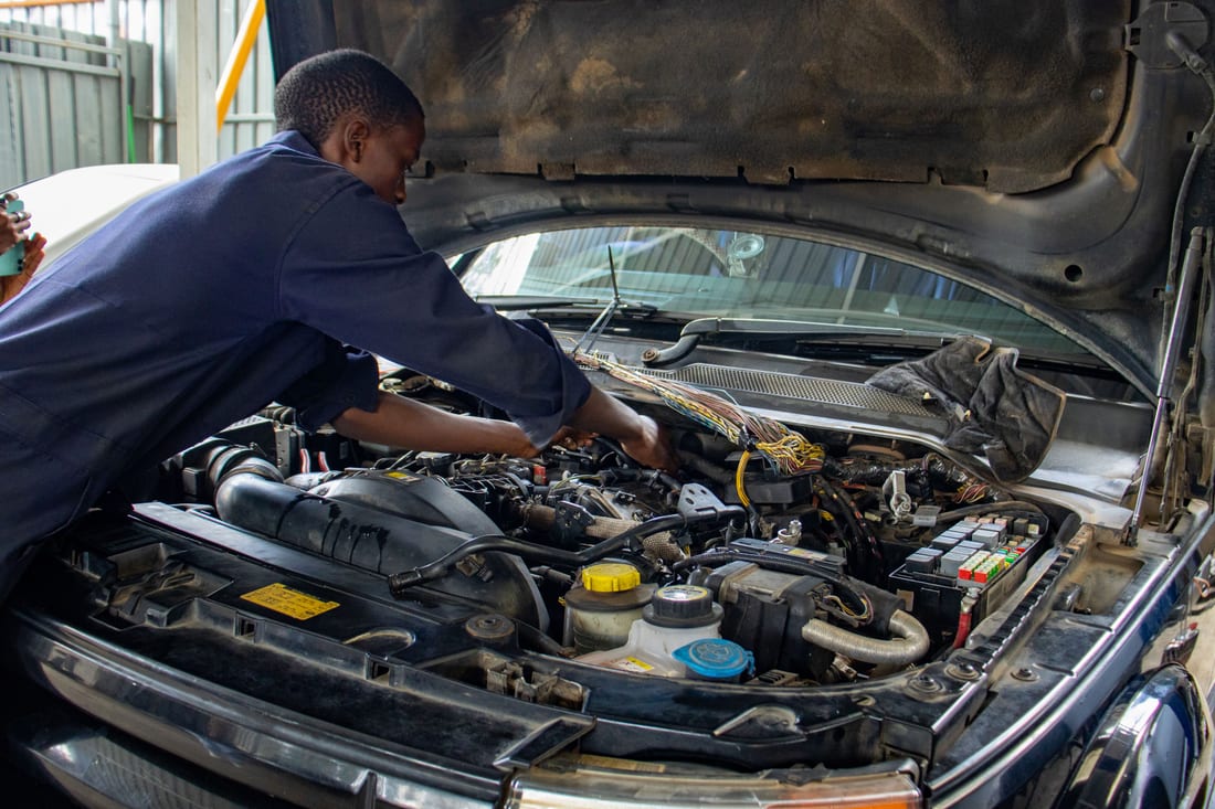 Manufacturer diagnostics on a German car